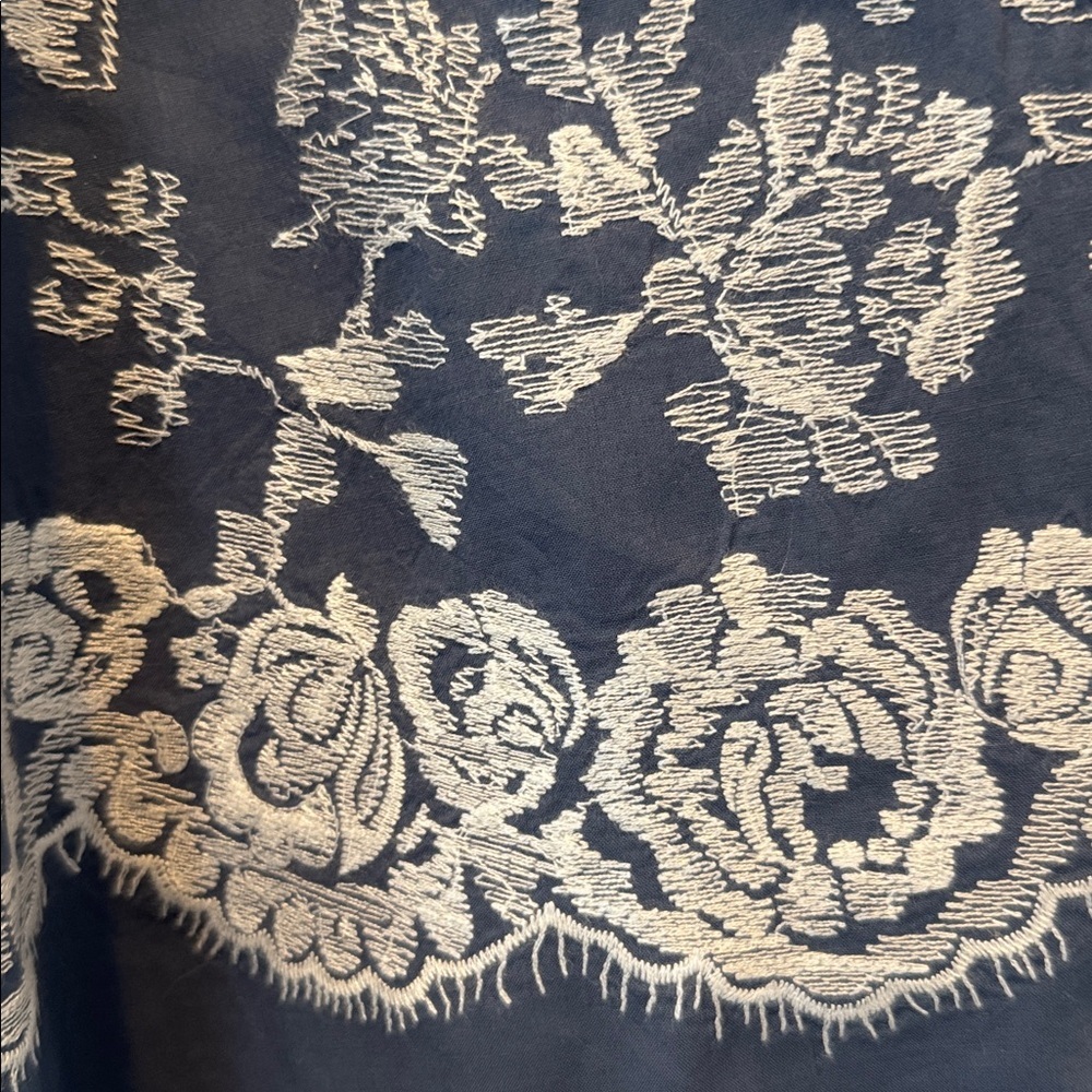 Karen Kane Embroidered Midi Skirt Blue White Floral A-Line Size 10 - Picture 3 of 7